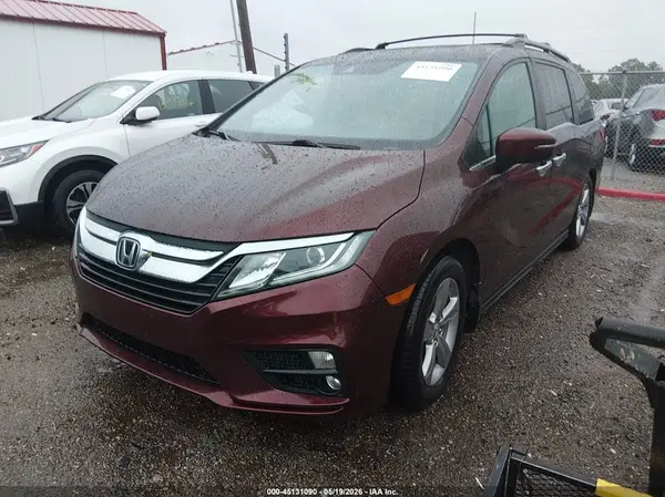 5FNRL6H70JB064125 2018 HONDA ODYSSEY - Image 2