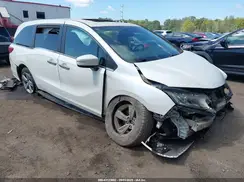 5FNRL6H70JB064433 2018 HONDA ODYSSEY