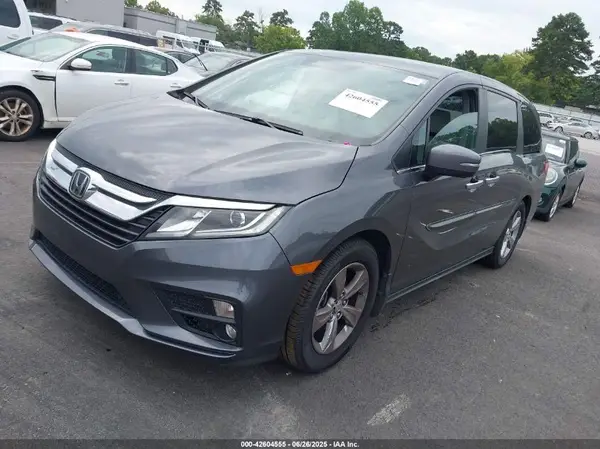 5FNRL6H70JB066747 2018 HONDA ODYSSEY - Image 2