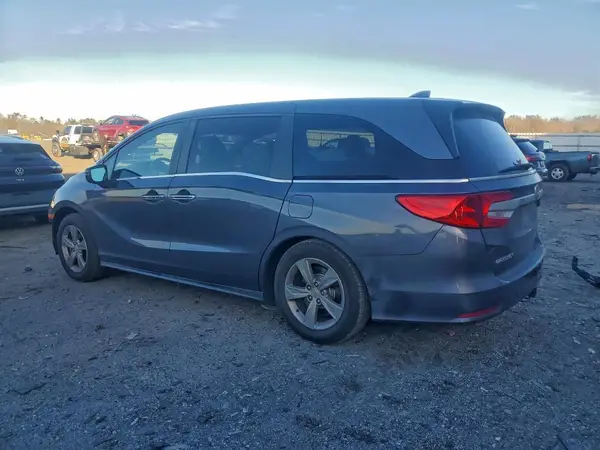 5FNRL6H70JB081815 2018 HONDA ODYSSEY - Image 2