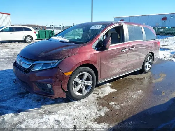 5FNRL6H70JB084584 2018 HONDA ODYSSEY - Image 2