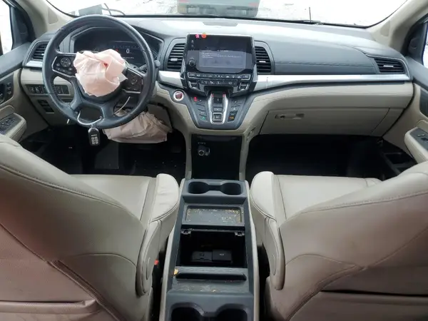 5FNRL6H70JB086061 2018 HONDA ODYSSEY - Image 8