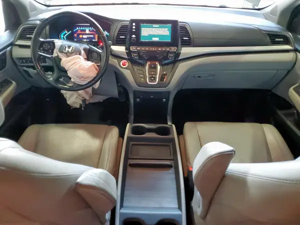 5FNRL6H70JB088182 2018 HONDA ODYSSEY - Image 8