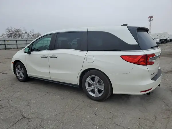5FNRL6H70JB089641 2018 HONDA ODYSSEY - Image 2