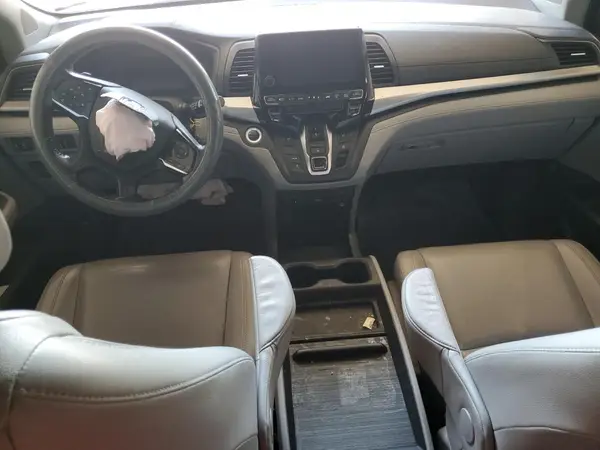 5FNRL6H70JB091034 2018 HONDA ODYSSEY - Image 8