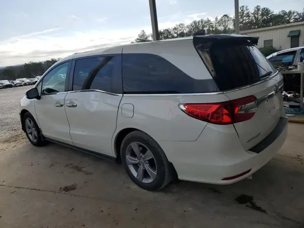 5FNRL6H70JB093205 2018 HONDA ODYSSEY - Image 2