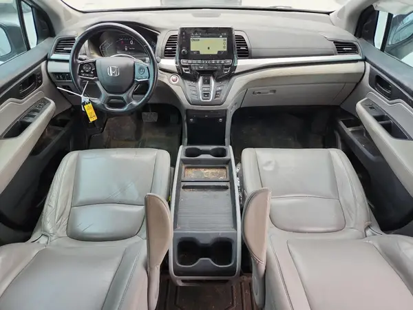 5FNRL6H70JB094029 2018 HONDA ODYSSEY - Image 8