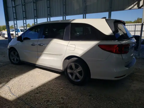 5FNRL6H70JB096301 2018 HONDA ODYSSEY - Image 2