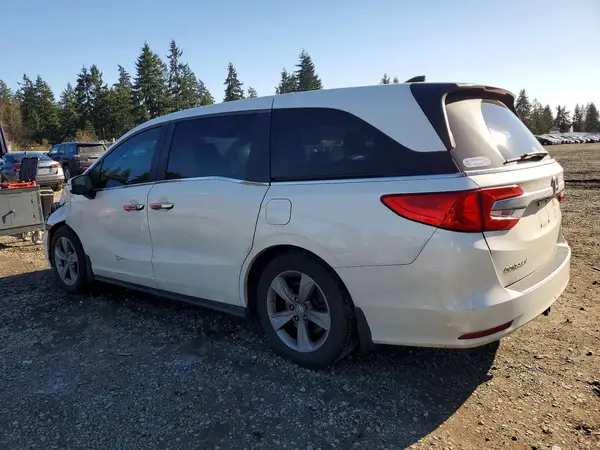 5FNRL6H70JB105742 2018 HONDA ODYSSEY - Image 2