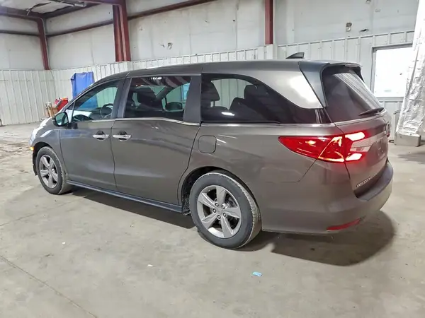 5FNRL6H70JB106244 2018 HONDA ODYSSEY - Image 2