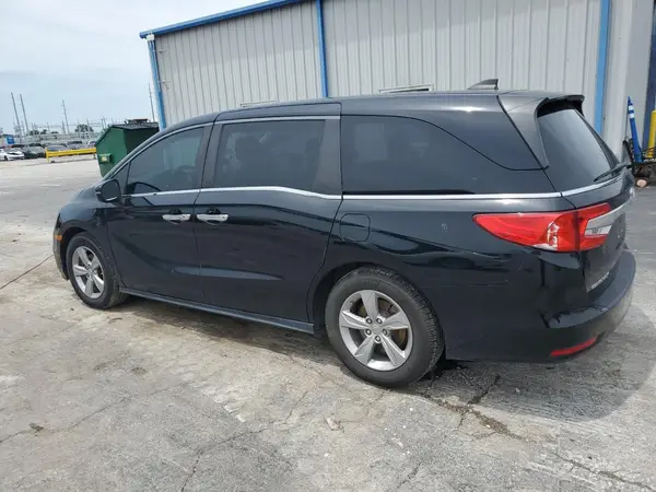 5FNRL6H70JB111346 2018 HONDA ODYSSEY - Image 2
