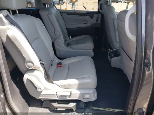 5FNRL6H70KB018554 2019 HONDA ODYSSEY - Image 8