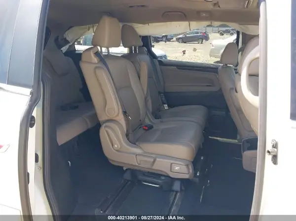 5FNRL6H70KB020935 2019 HONDA ODYSSEY - Image 8