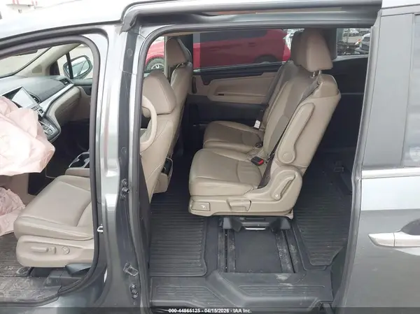 5FNRL6H70KB058813 2019 HONDA ODYSSEY - Image 8
