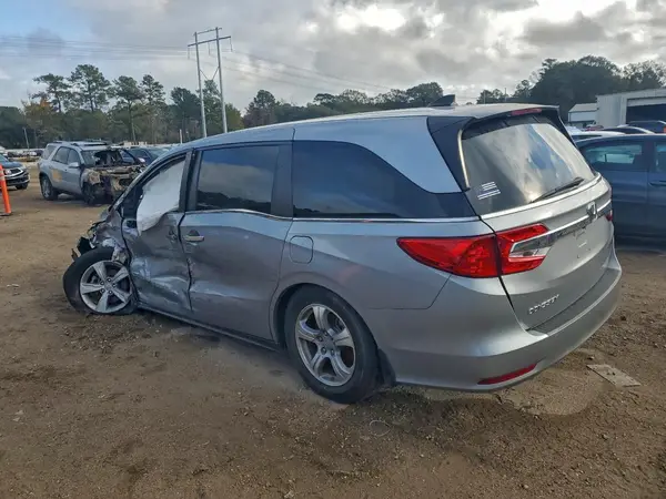 5FNRL6H70LB010598 2020 HONDA ODYSSEY - Image 2