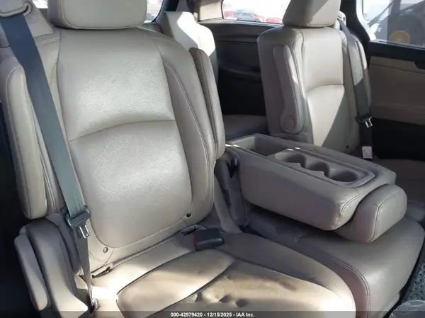 5FNRL6H70NB000849 2022 HONDA ODYSSEY - Image 8