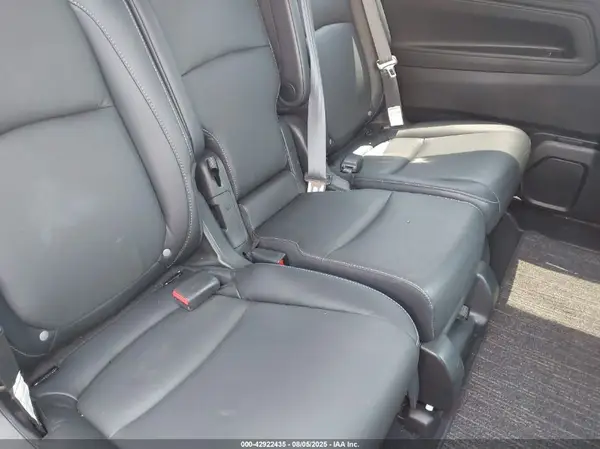 5FNRL6H70NB047816 2022 HONDA ODYSSEY - Image 8