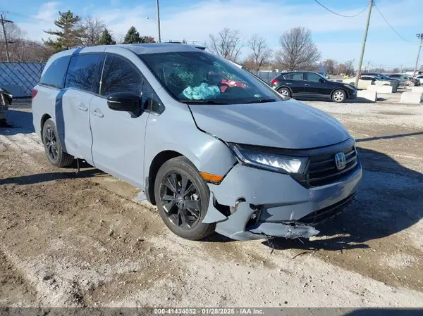 5FNRL6H70PB022398 2023 HONDA ODYSSEY - Image 1