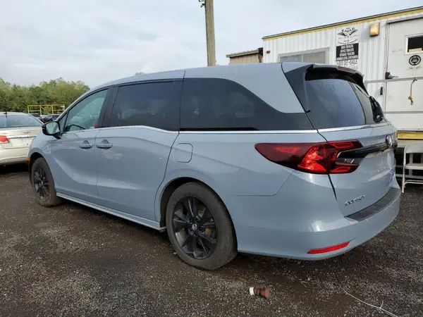 5FNRL6H70RB029404 2024 HONDA ODYSSEY - Image 2