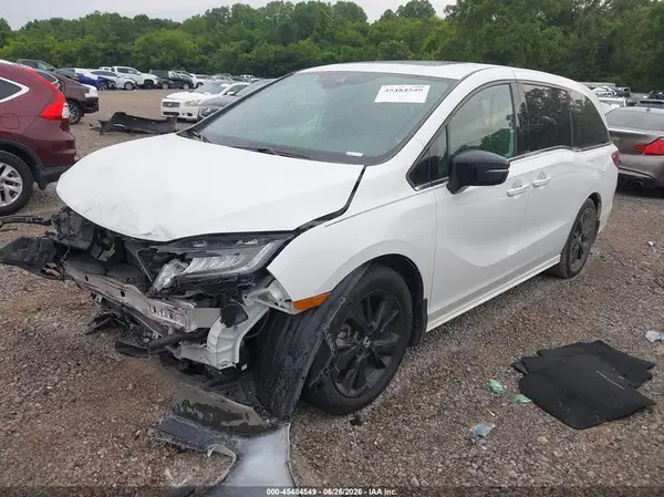 5FNRL6H70RB053685 2024 HONDA ODYSSEY - Image 2