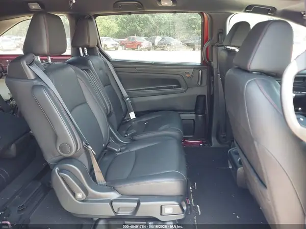 5FNRL6H70RB061950 2024 HONDA ODYSSEY - Image 8