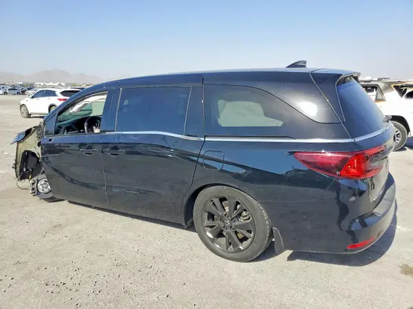 5FNRL6H70RB070955 2024 HONDA ODYSSEY - Image 2