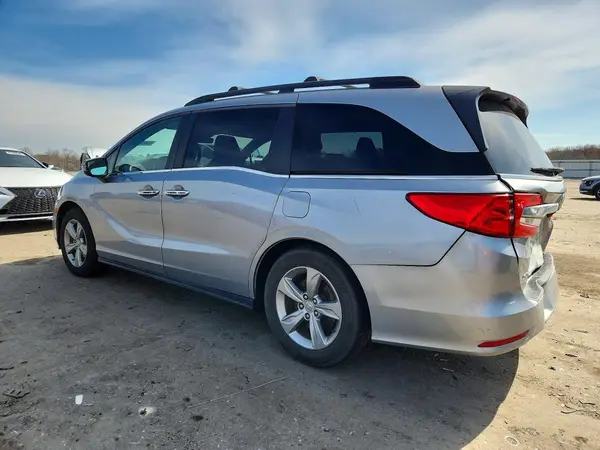5FNRL6H71JB002751 2018 HONDA ODYSSEY - Image 2
