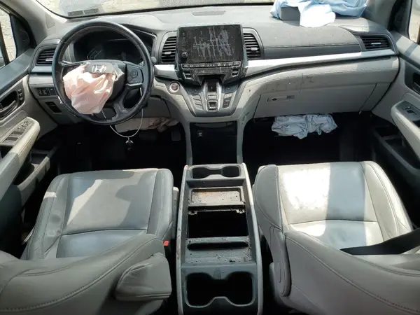 5FNRL6H71JB004211 2018 HONDA ODYSSEY - Image 8