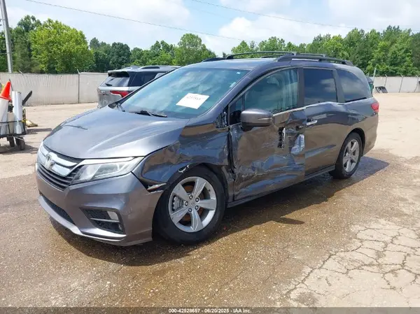 5FNRL6H71JB005326 2018 HONDA ODYSSEY - Image 2