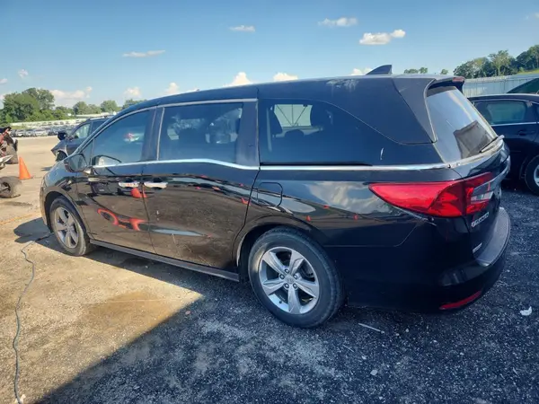 5FNRL6H71JB012535 2018 HONDA ODYSSEY - Image 2