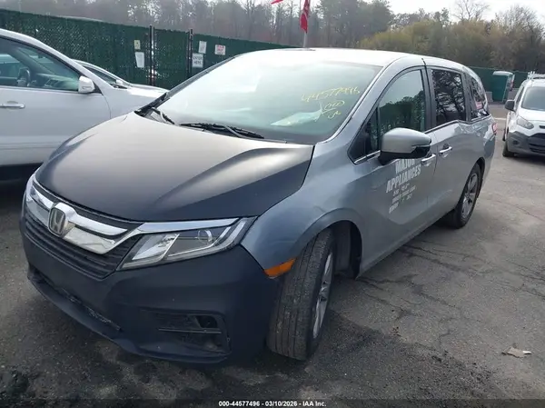 5FNRL6H71JB014141 2018 HONDA ODYSSEY - Image 2
