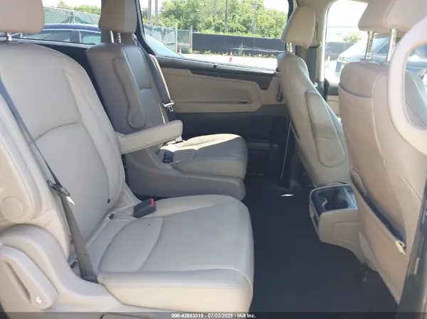 5FNRL6H71JB014396 2018 HONDA ODYSSEY - Image 8