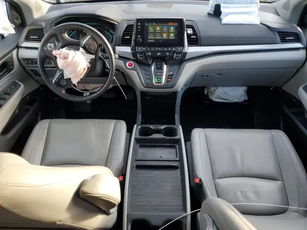 5FNRL6H71JB015886 2018 HONDA ODYSSEY - Image 8