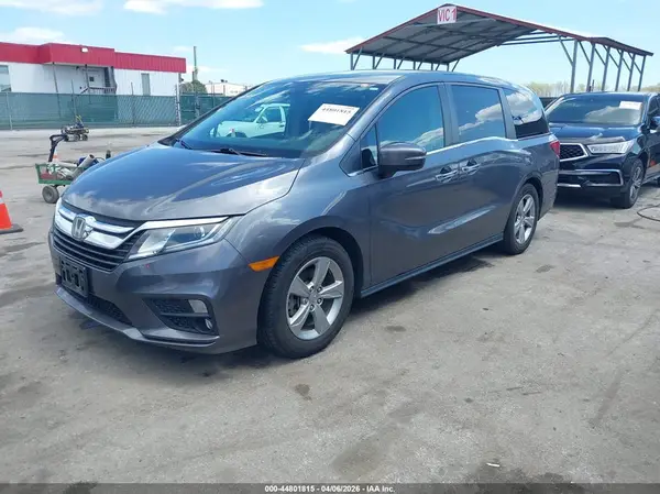 5FNRL6H71JB026354 2018 HONDA ODYSSEY - Image 2