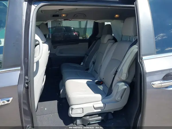 5FNRL6H71JB026354 2018 HONDA ODYSSEY - Image 8