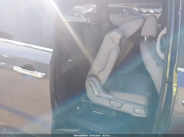 5FNRL6H71JB027018 2018 HONDA ODYSSEY - Image 8