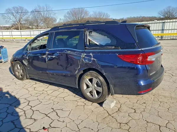 5FNRL6H71JB027648 2018 HONDA ODYSSEY - Image 2