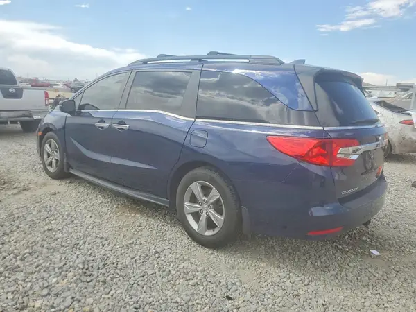 5FNRL6H71JB027696 2018 HONDA ODYSSEY - Image 2