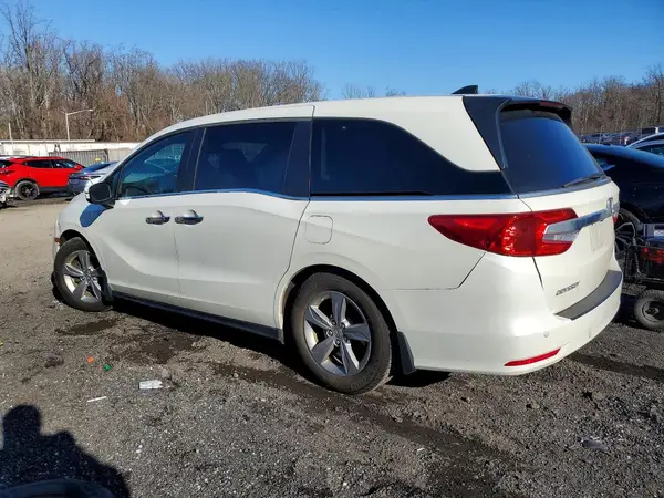 5FNRL6H71JB029464 2018 HONDA ODYSSEY - Image 2