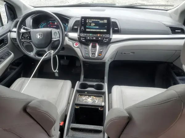 5FNRL6H71JB029836 2018 HONDA ODYSSEY - Image 8