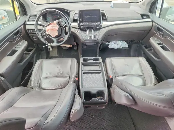 5FNRL6H71JB031750 2018 HONDA ODYSSEY - Image 8