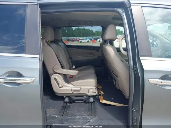 5FNRL6H71JB034387 2018 HONDA ODYSSEY - Image 8