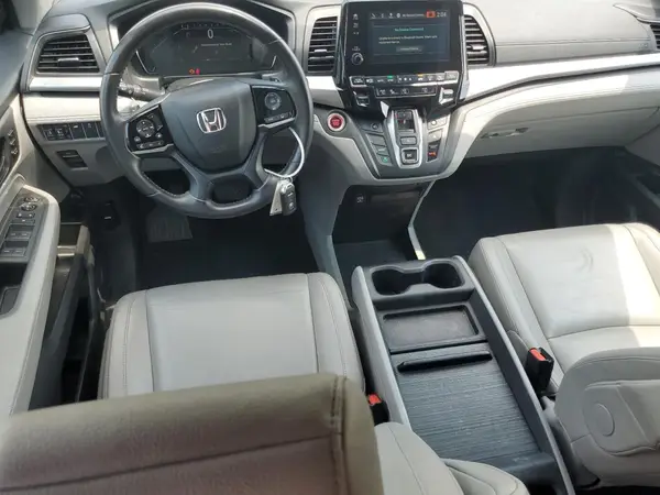 5FNRL6H71JB036401 2018 HONDA ODYSSEY - Image 8