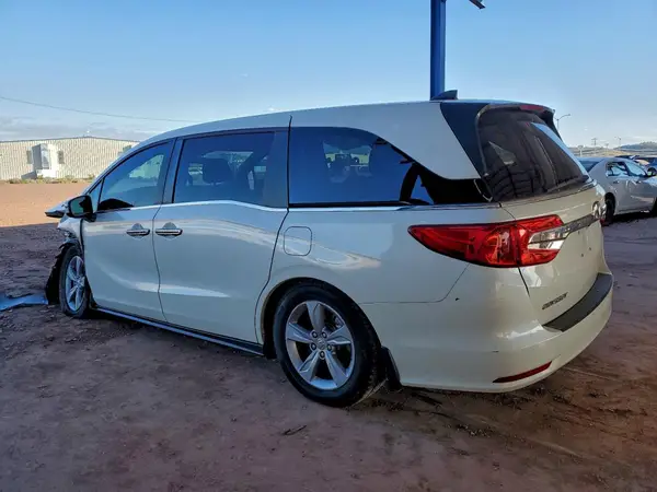 5FNRL6H71JB036592 2018 HONDA ODYSSEY - Image 2