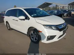 5FNRL6H71JB042764 2018 HONDA ODYSSEY