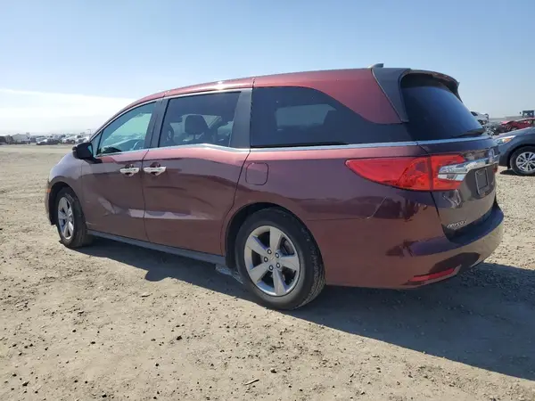 5FNRL6H71JB046023 2018 HONDA ODYSSEY - Image 2
