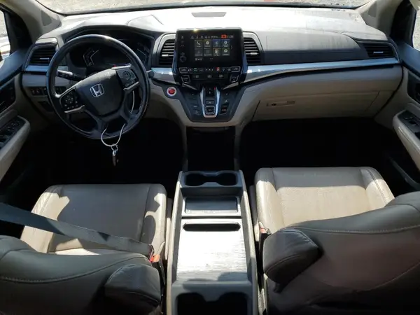 5FNRL6H71JB046023 2018 HONDA ODYSSEY - Image 8