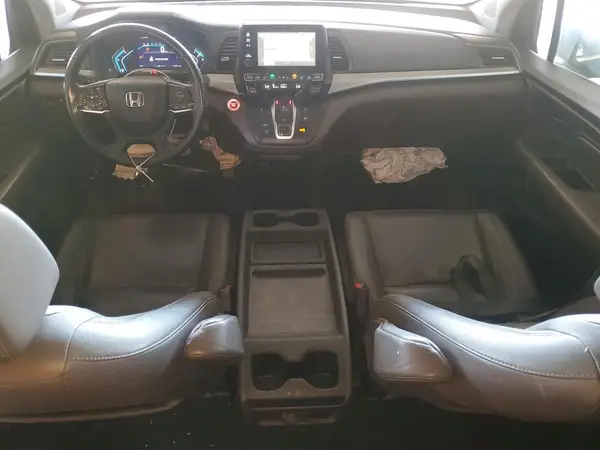 5FNRL6H71JB050718 2018 HONDA ODYSSEY - Image 8