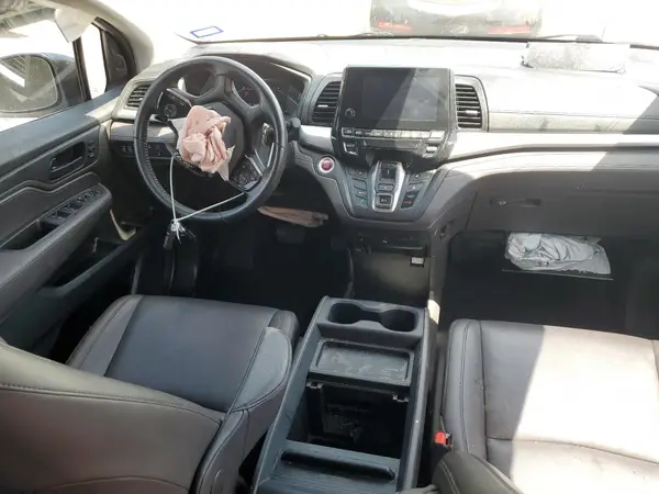 5FNRL6H71JB051285 2018 HONDA ODYSSEY - Image 8