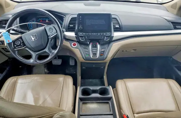 5FNRL6H71JB055921 2018 HONDA ODYSSEY - Image 8